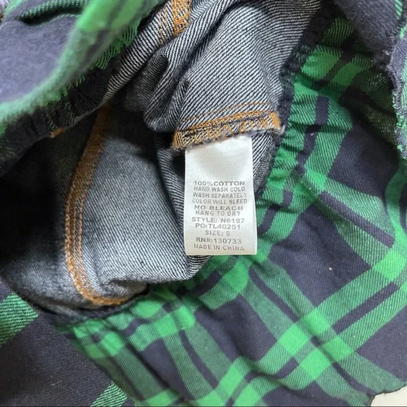 Umgee Denim Plaid Green Blue .Ruffle Hem Cropped Raw Hem Denim Jacket Small - Picture 6 of 7